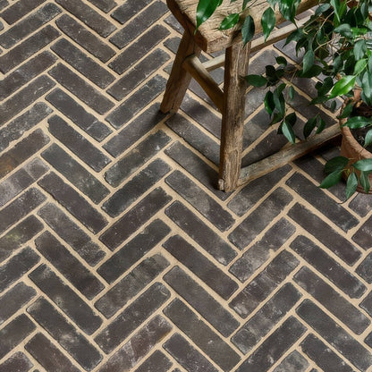 Flanders Dark Russet Tumbled Clay Pavers