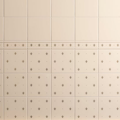 Fleur de Lis Border Gold on County White