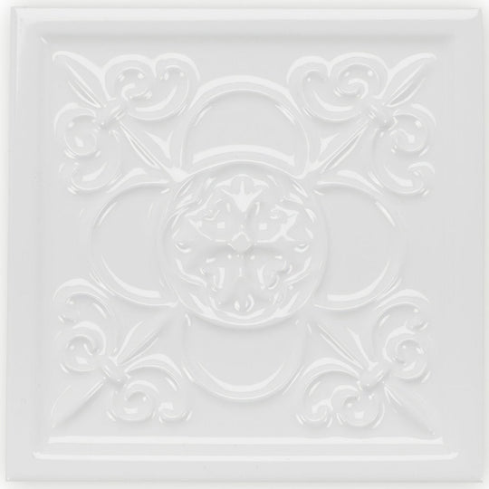 Giralda Hielo White Decor Tile
