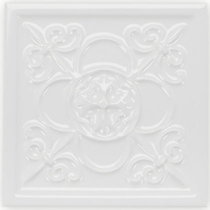 Hielo White Decor