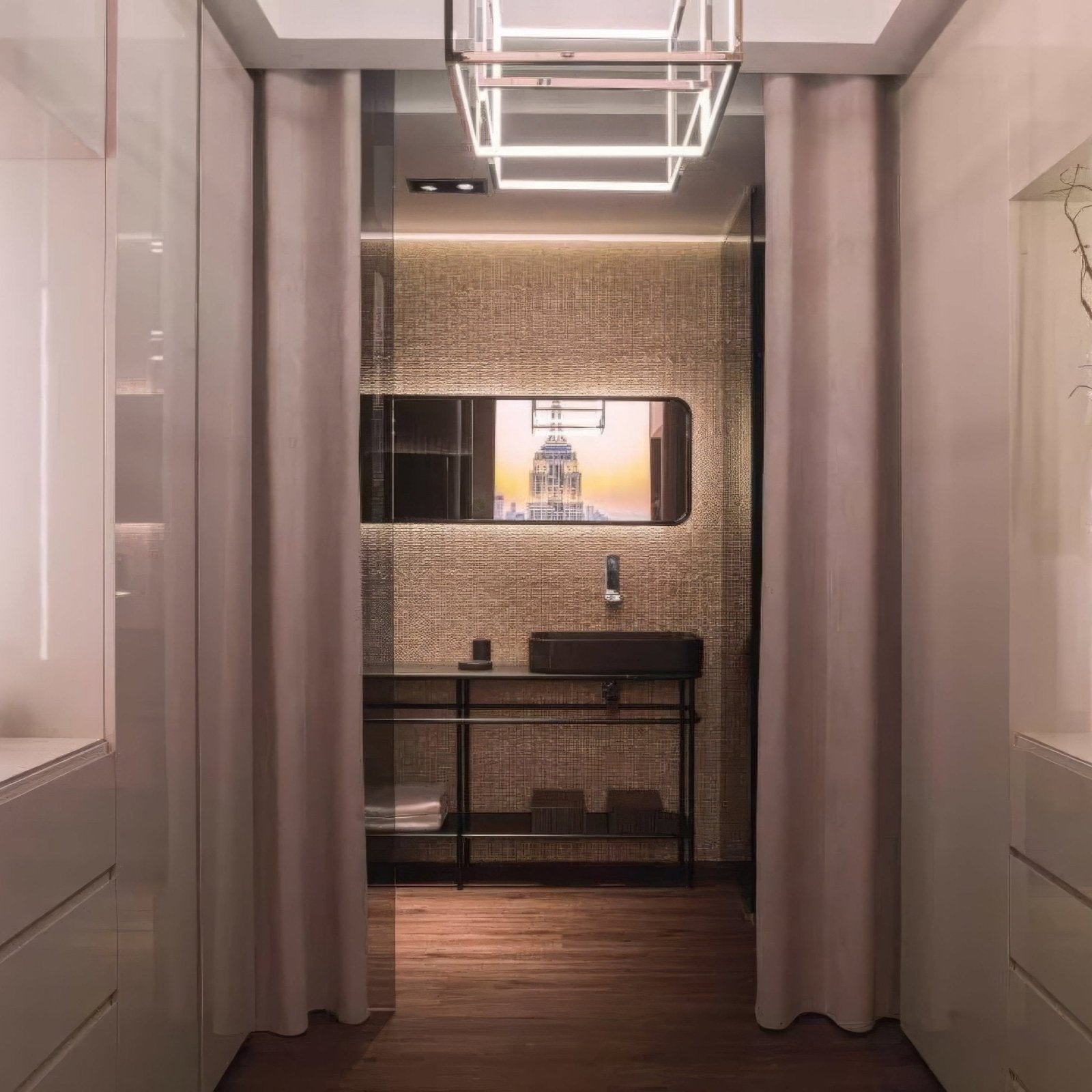 Gravity Aluminium Arrow Gold Mosaic