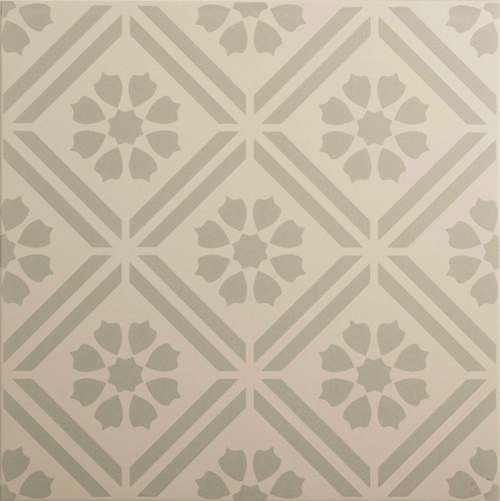 Greenway Grey On Chalk