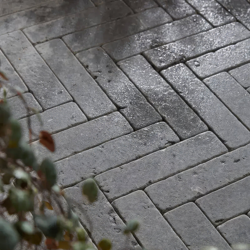 Hazlebury Limestone Tumbled & Etched Klinkers