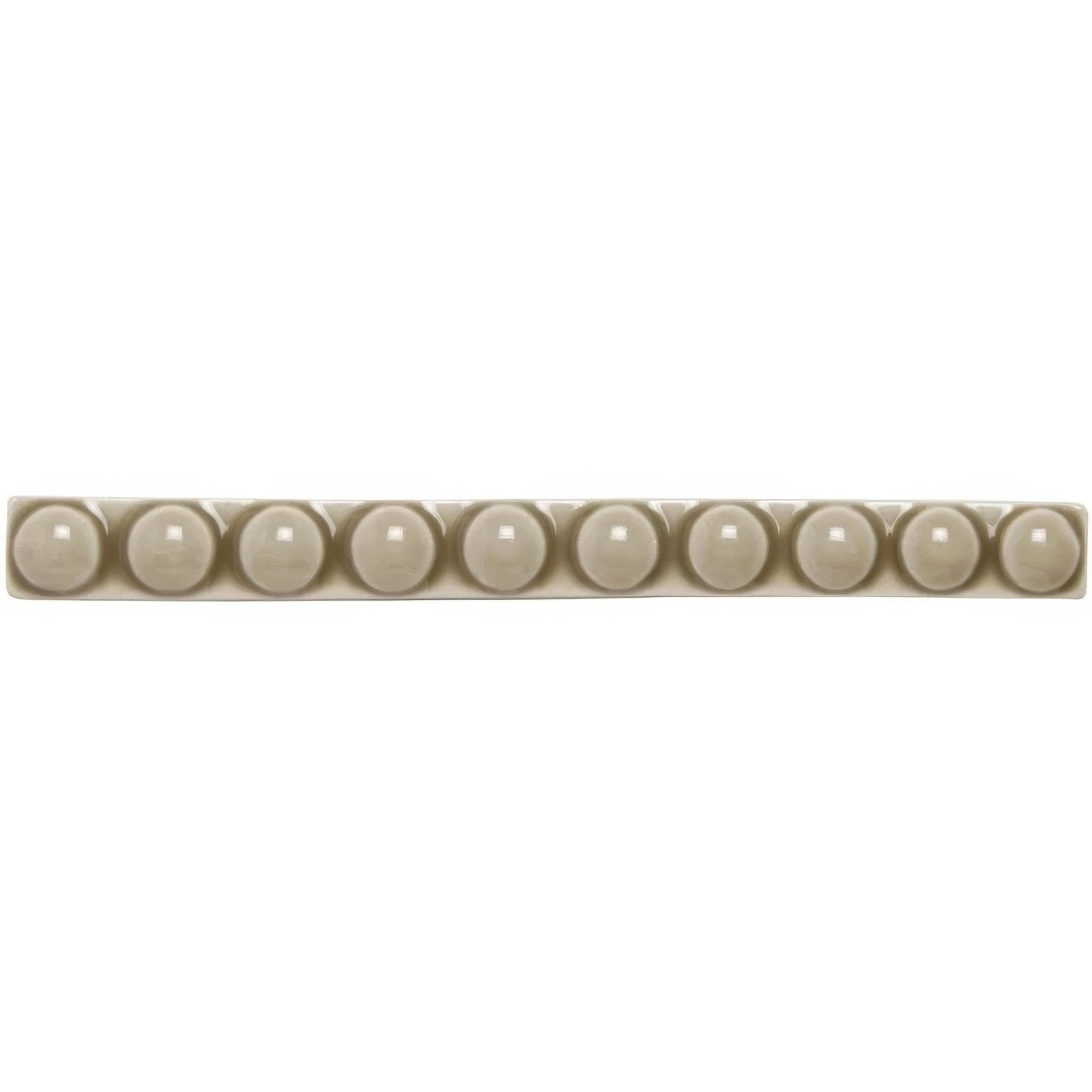 Cream-colored ceramic bar with ten glossy spherical beads from the Ickworth Empire collection