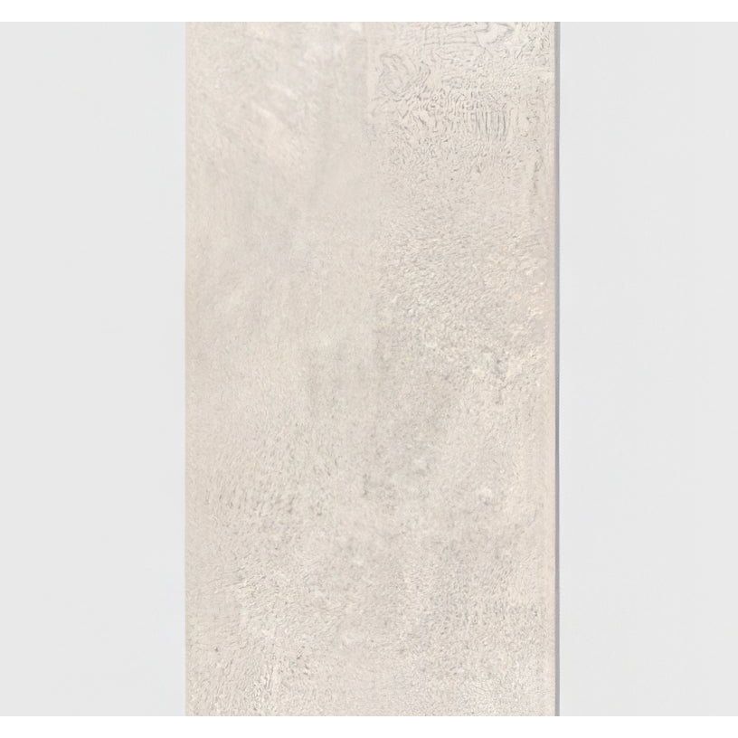 Isle Porcelain Perla 60 x 90cm in a shower setting