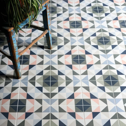 Kaleidoscope Porcelain Skipper