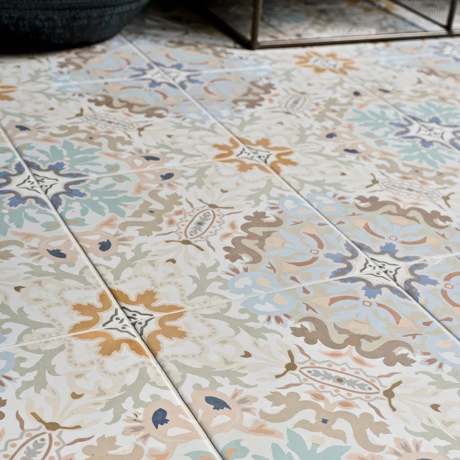 Kashmir Porcelain Pastel Wall & Floor Tile 22.5x22.5cm – detail view 4