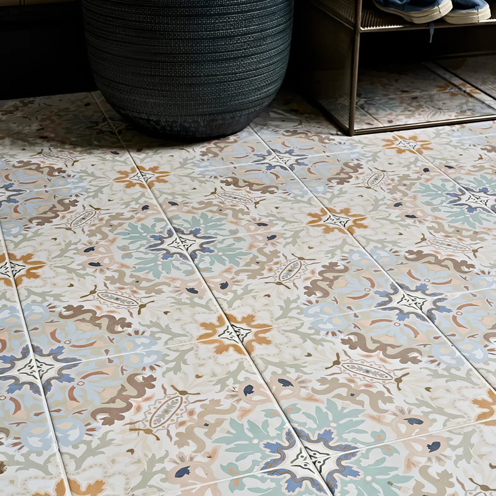 Kashmir Porcelain Pastel Wall & Floor Tile 22.5x22.5cm – detail view 3