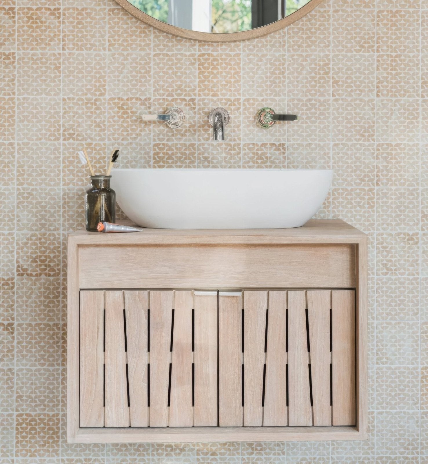 Kelmscott Lytes Terra Tile