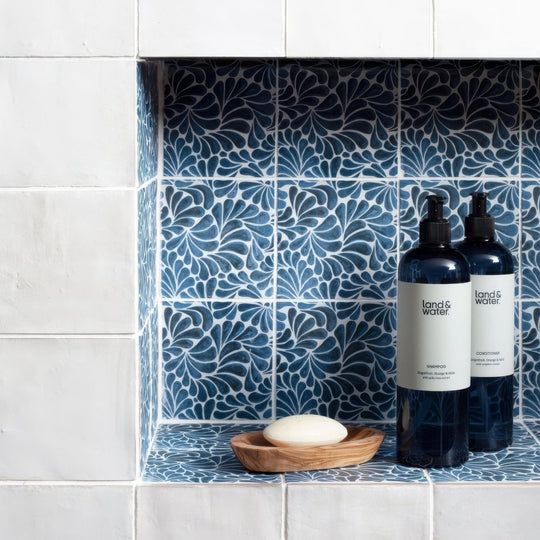 Kelmscott White Tile - alternate view