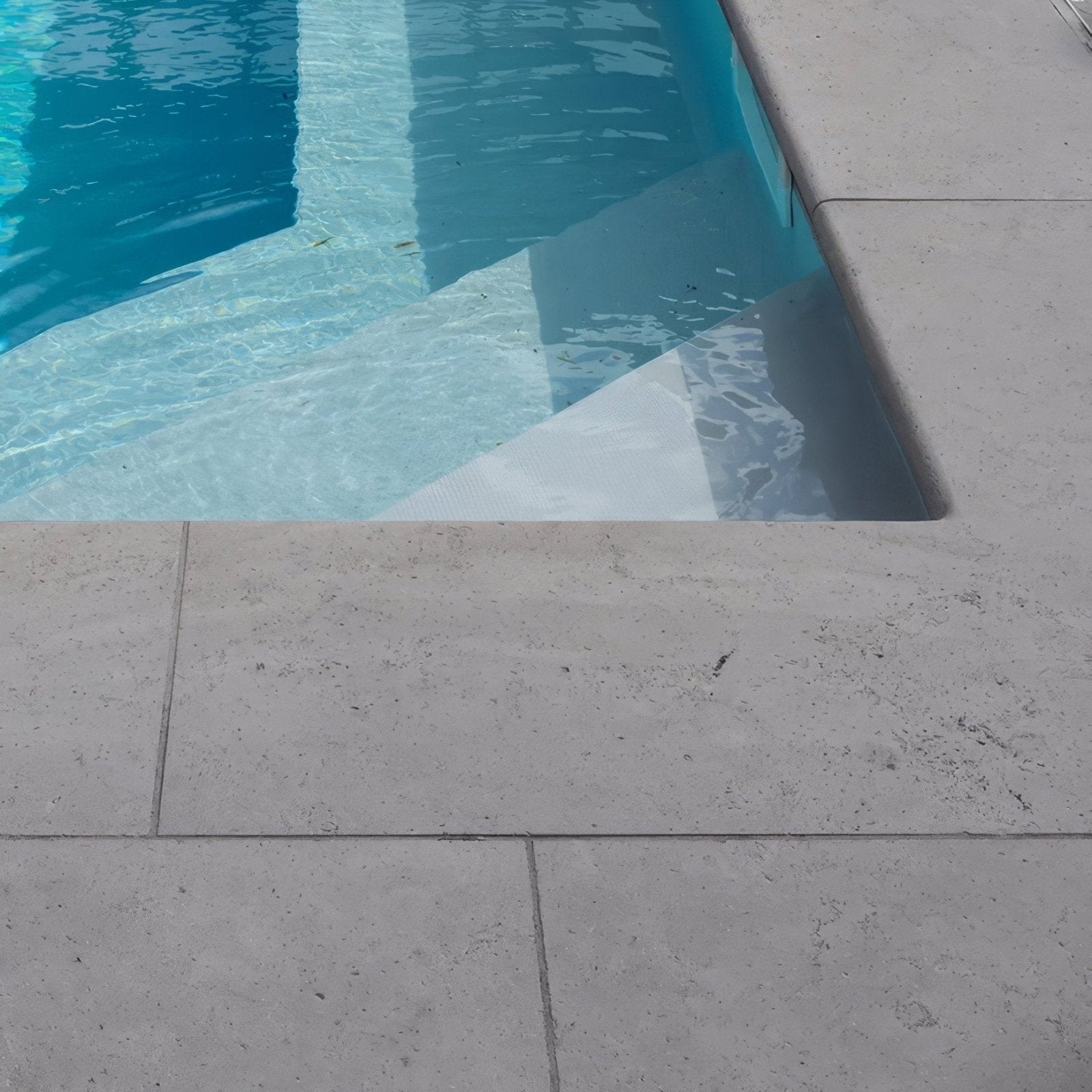 Kimmeridge Limestone Etched Bullnose Coping