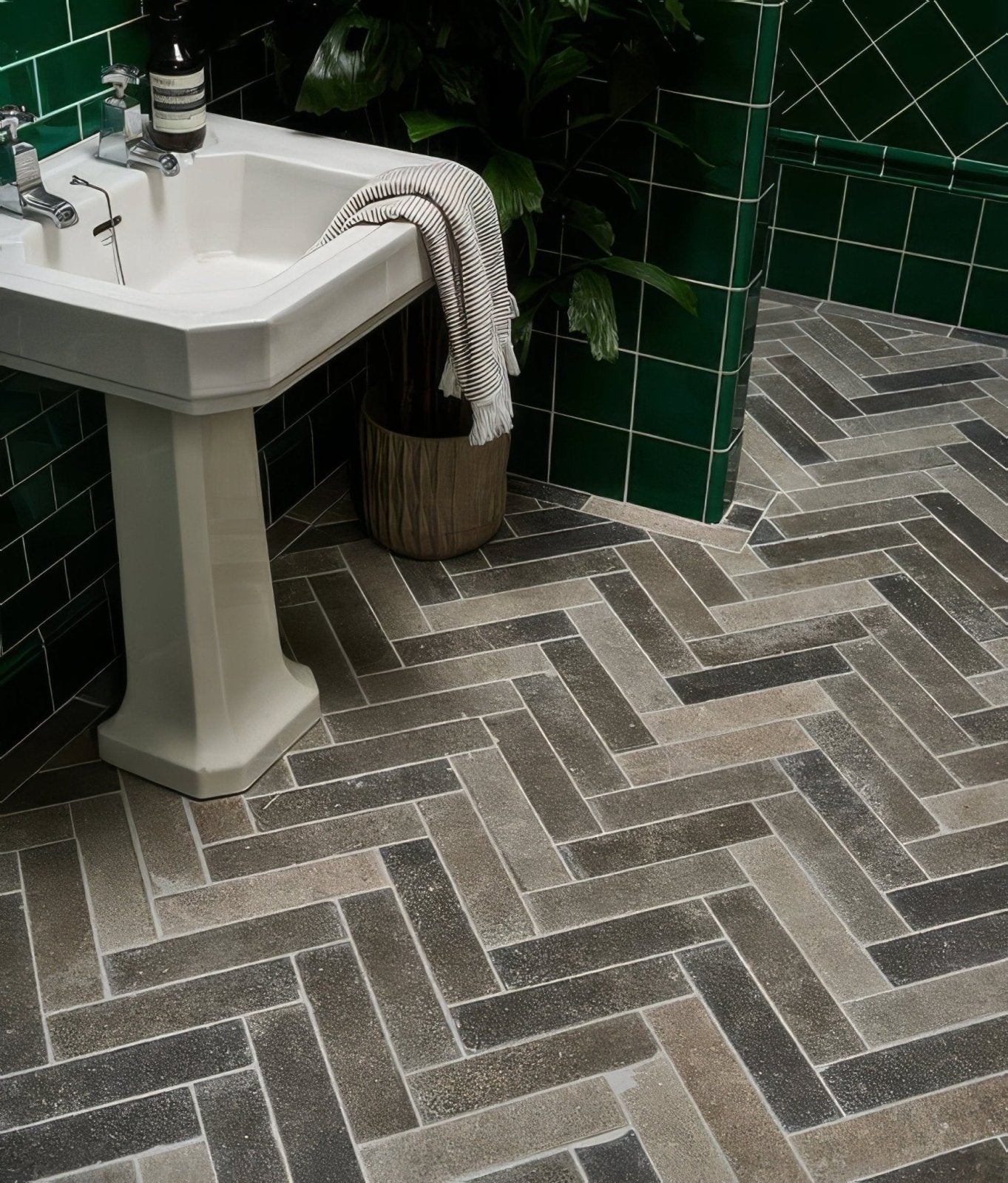 Kimmeridge Limestone Tumbled & Etched Parquet