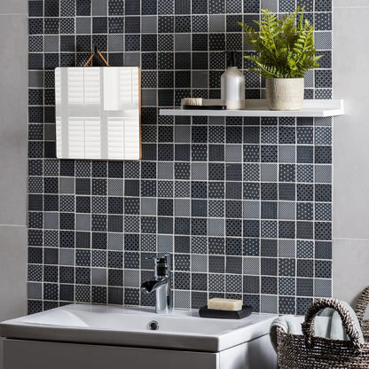 Kinetic Black Recycled Glass