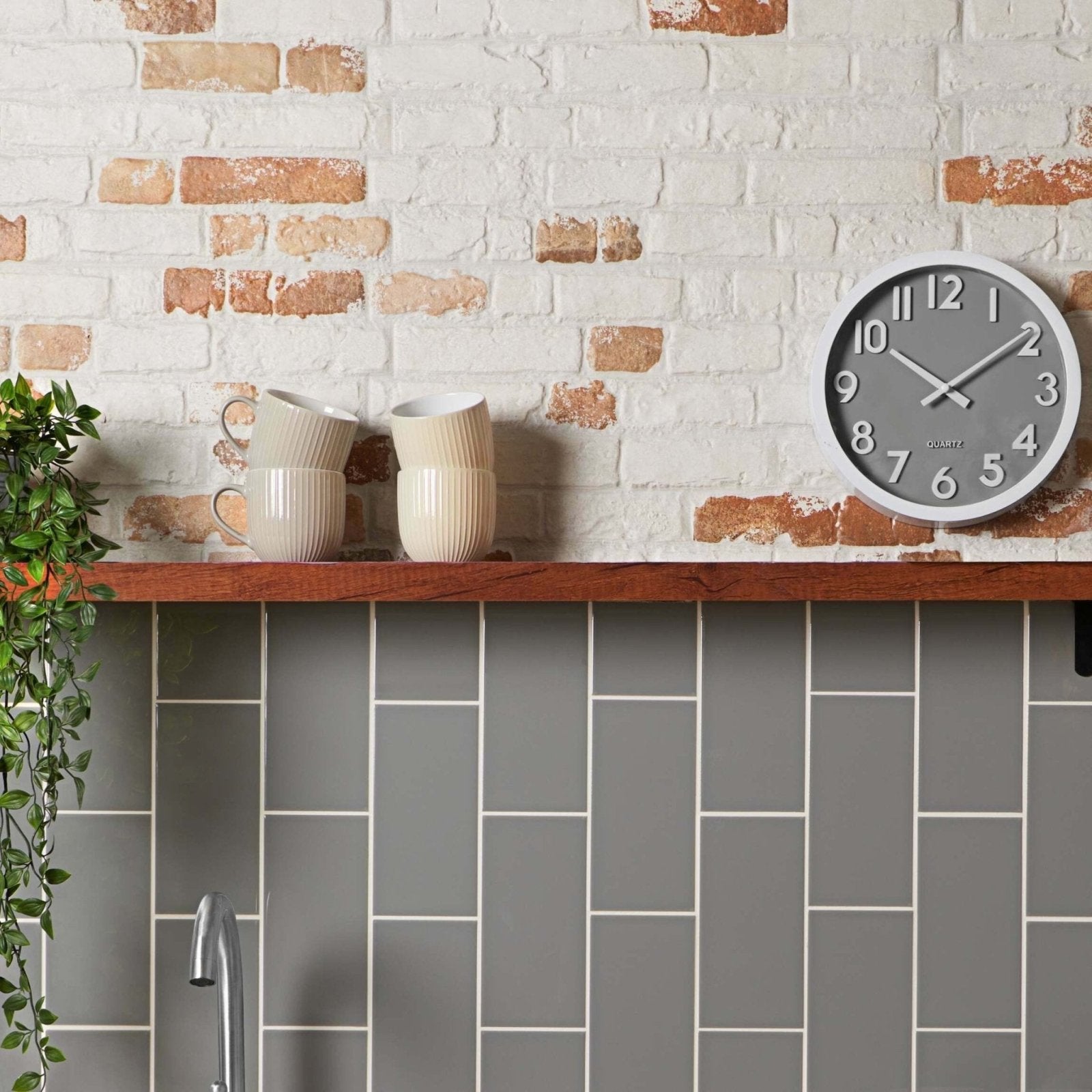 Liso Plata Brillo 100x200 – pattern detail