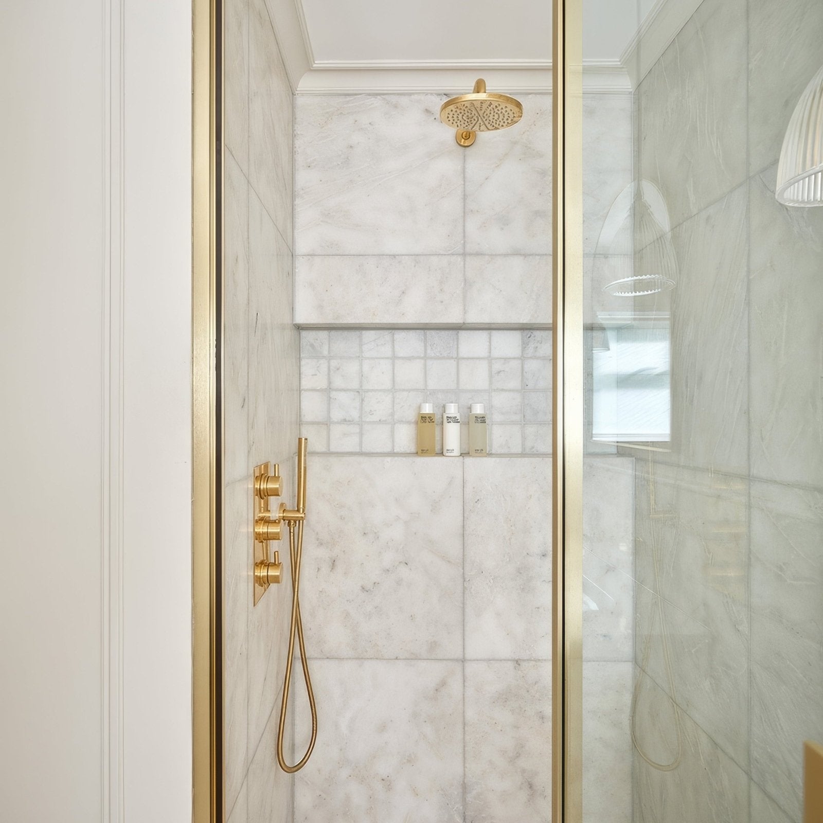 Long Island Marble Honed Finish 10 x 10cm