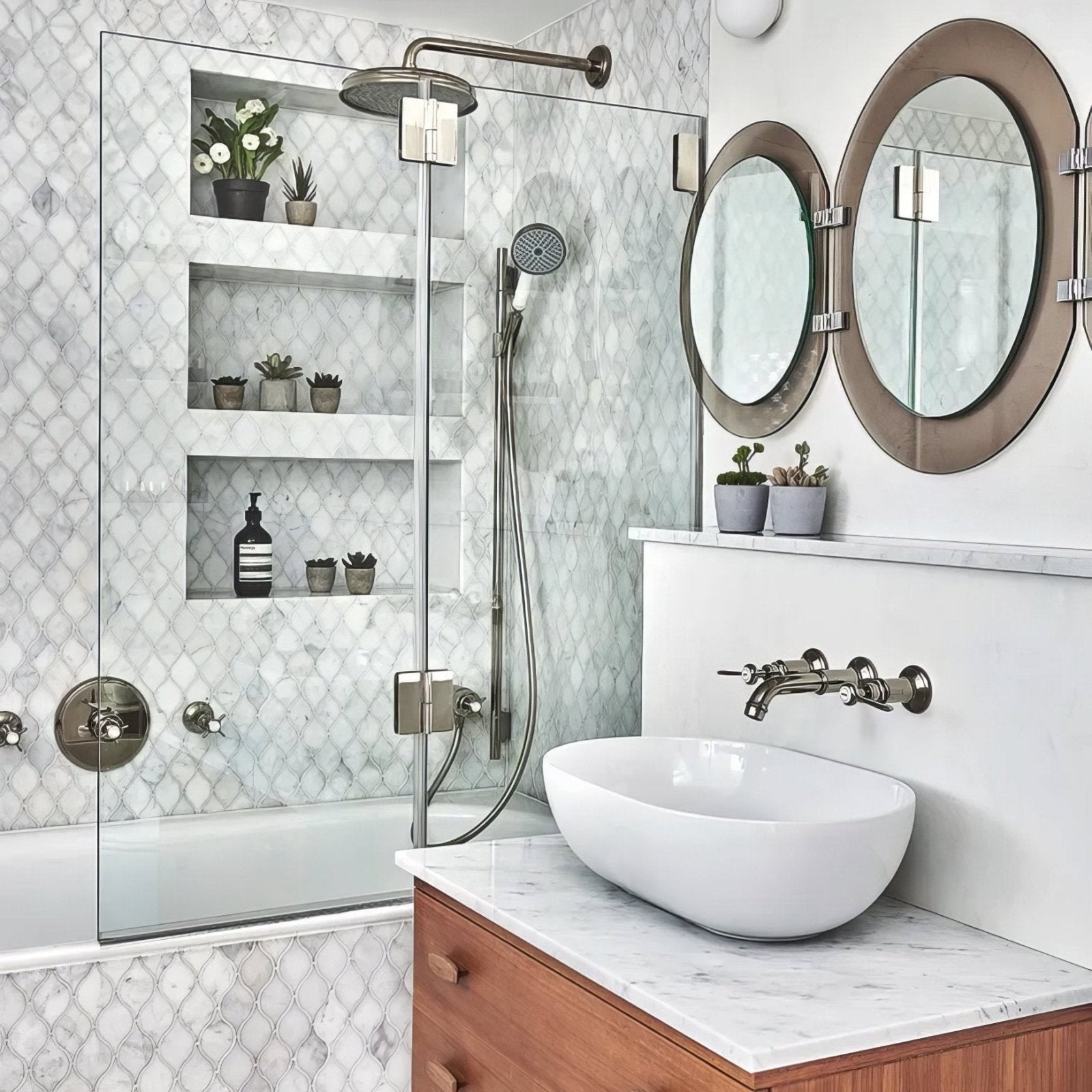 Long Island Marble Teardrop Mosaic