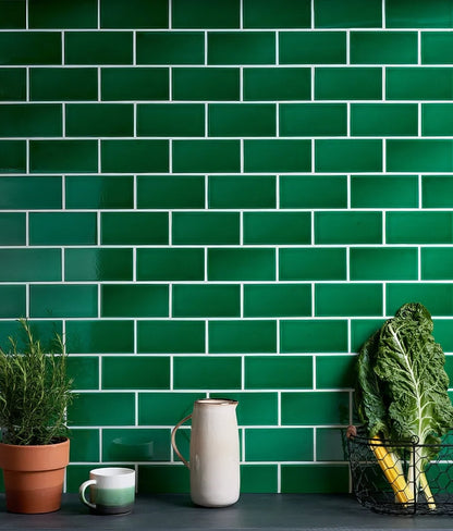 Lyme Ceramic Metro Emerald Green