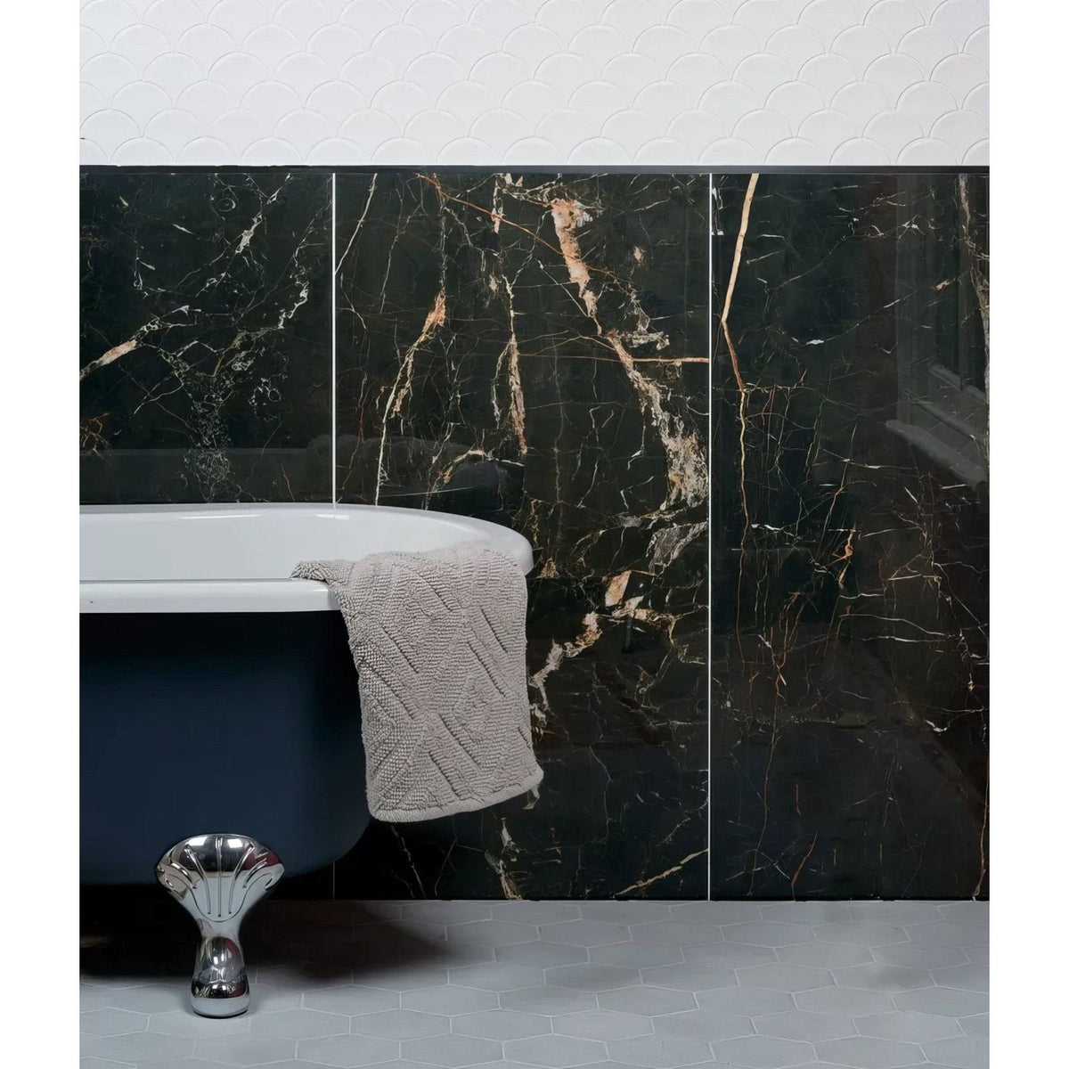 Marble Luxe Porcelain Laurant by Ca'Pietra