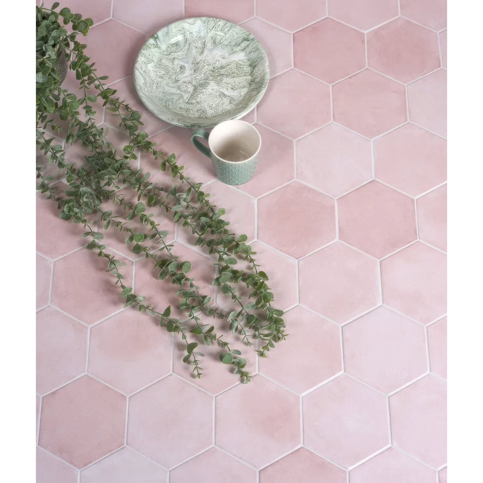 Medina Hexagon Porcelain Rosa