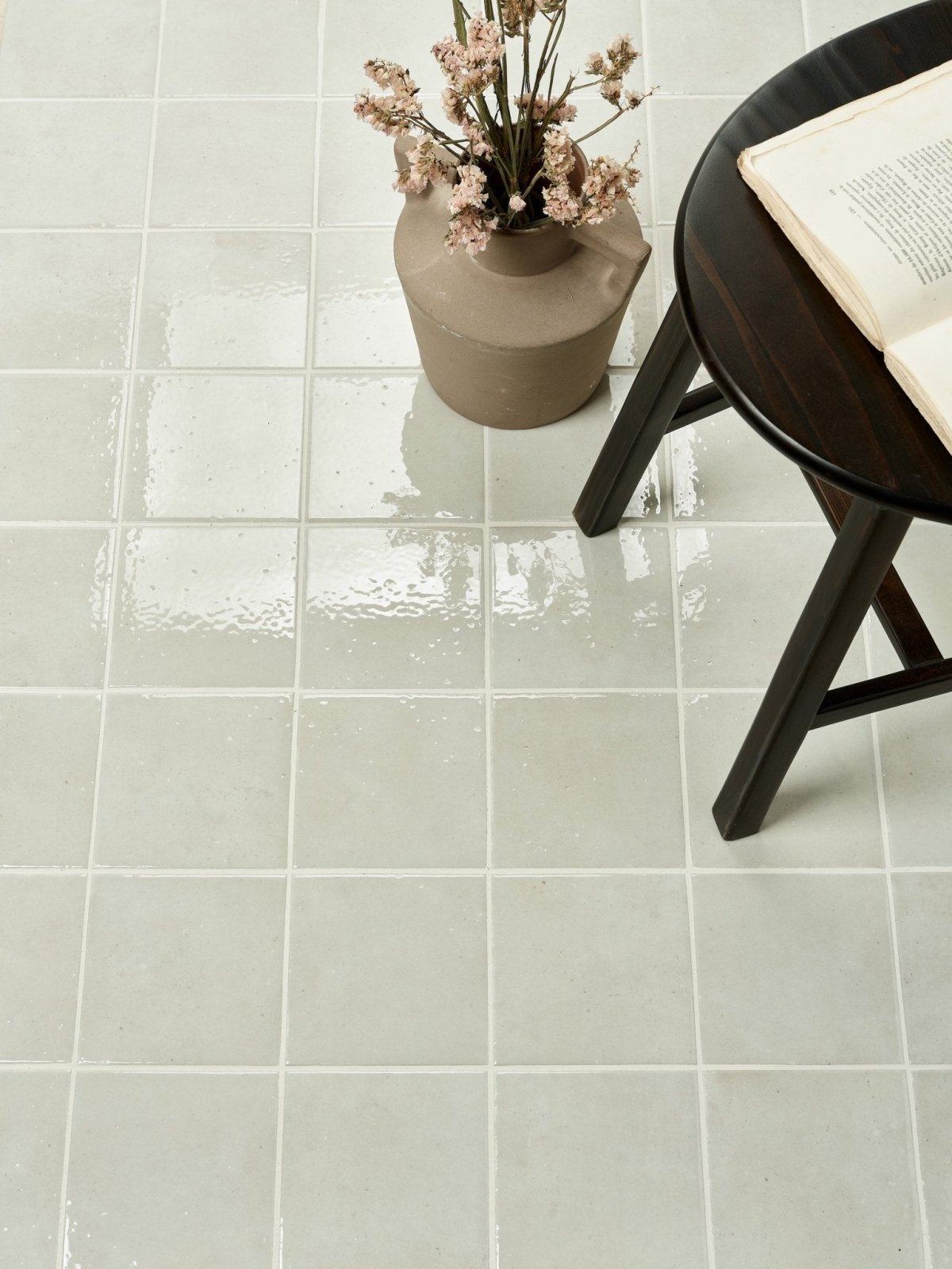 Menara White Porcelain Gloss