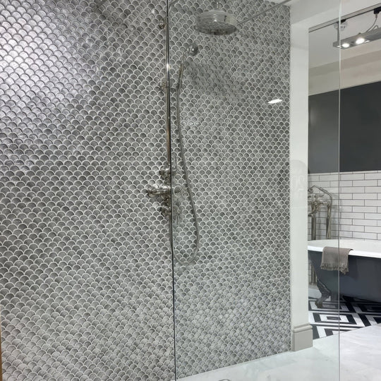 Metallic Vitreum Argentum Fan Silver Glass Tile