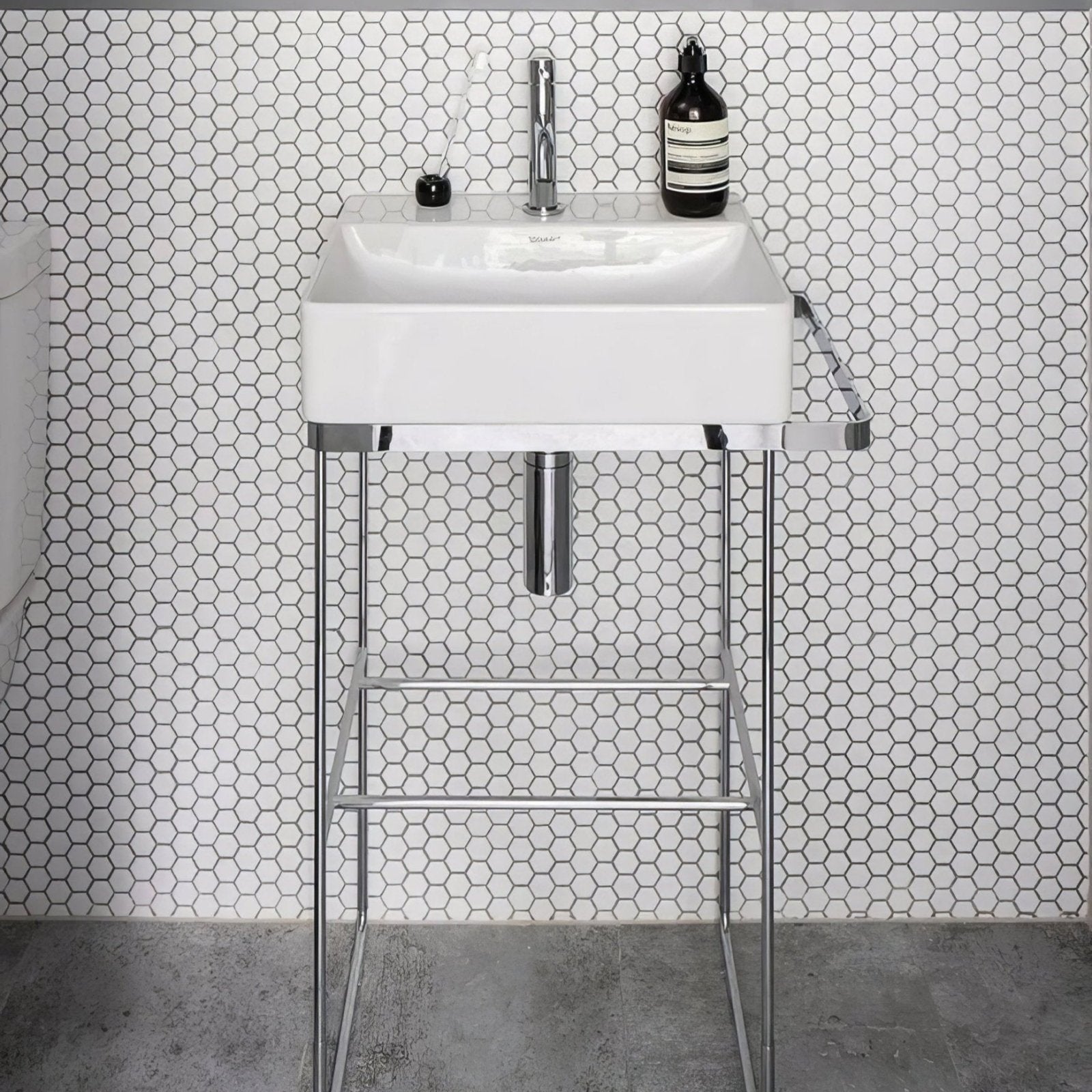 Mono Hex Porcelain Mosaic Blanc – detail view 2
