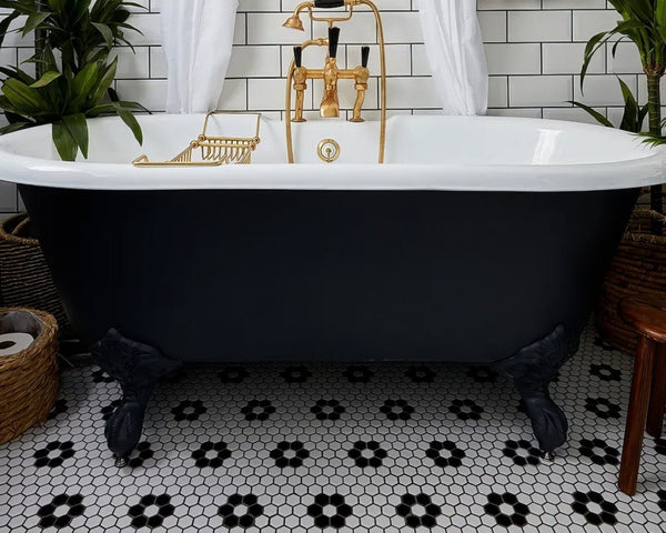 Mono Hex Porcelain Mosaic Daisy