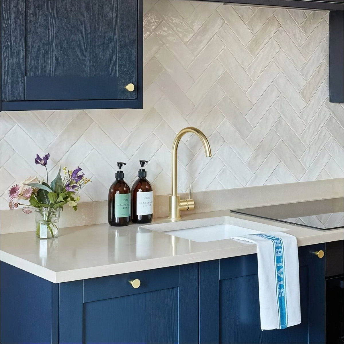 
Oasis Ceramic White Gloss – detail view 2