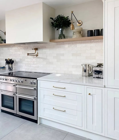 Oasis Ceramic White Gloss