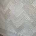 Oasis Ceramic White Gloss – pattern detail