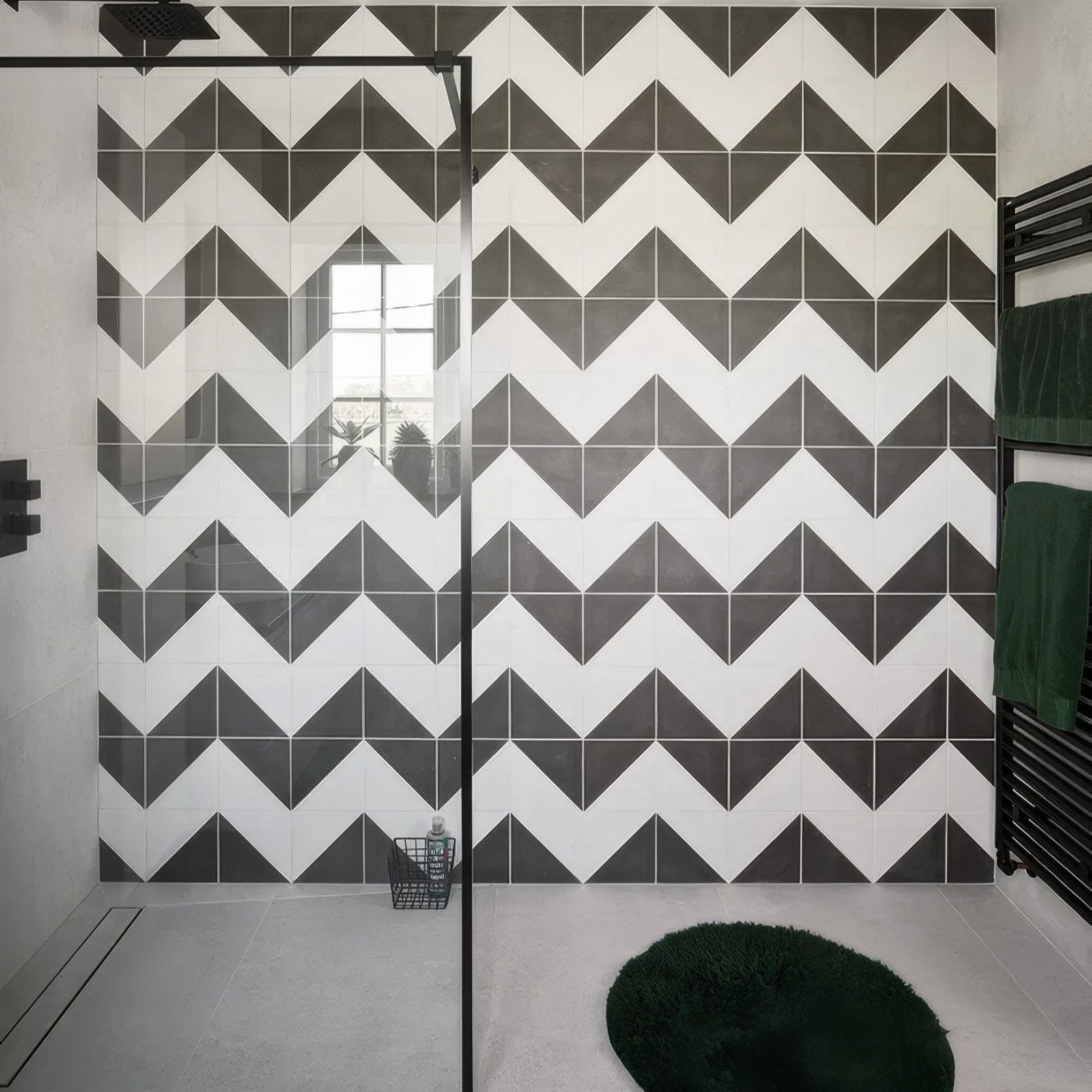 Parisian Café Porcelain Tri Black