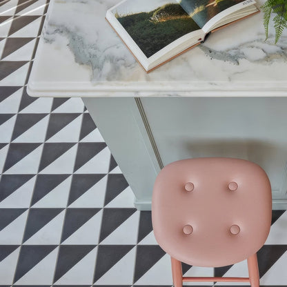 Parisian Café Porcelain Tri Black