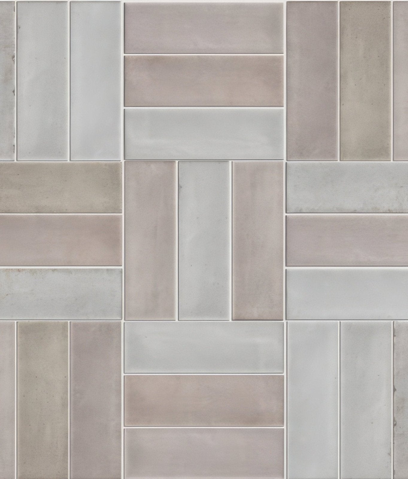 Petite Porcelain Gloss Pearl