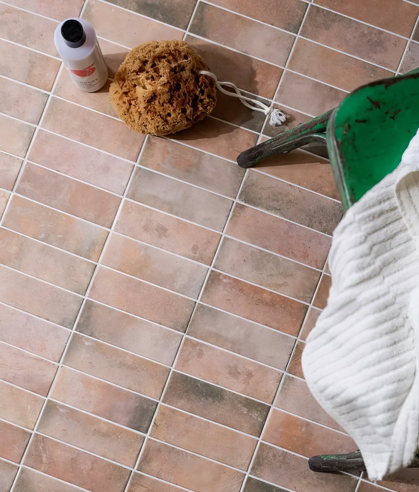 Petite Porcelain Matt Cotto Dark