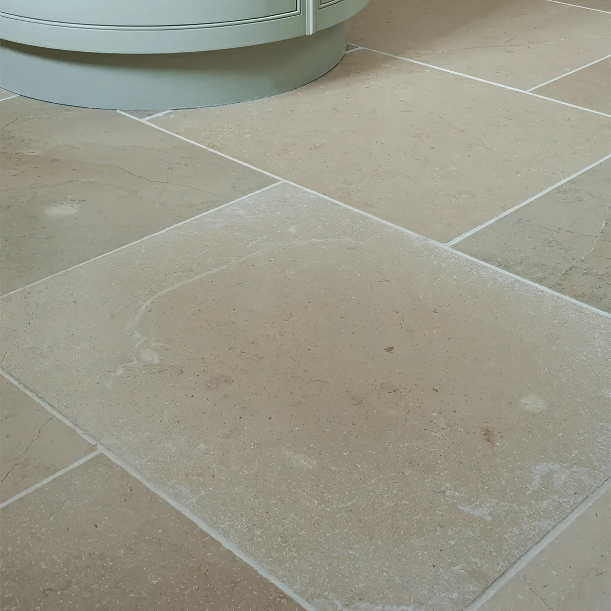 Pimlico Limestone Tumbled Finish – styled interior shot