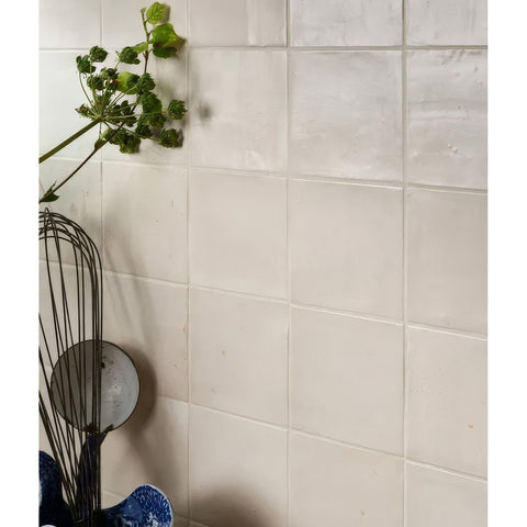 Cream & Beige Porcelain tiles