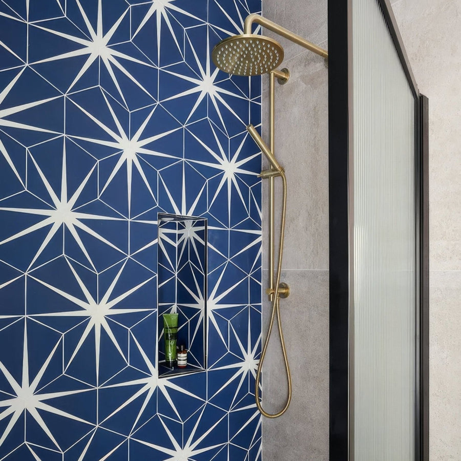 Lily Pad Porcelain Admiral in a bathroom setting (2)