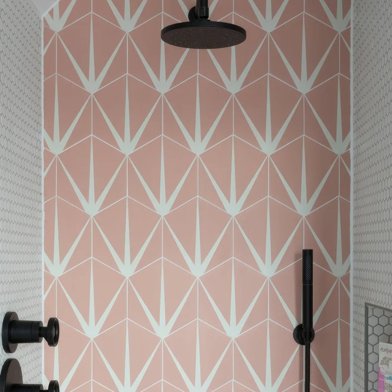 Lily Pad Porcelain Bubblegum in a bathroom setting (3)
