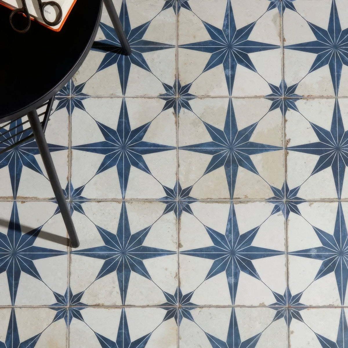 Spitalfields Ceramic Retro Star Blue – floor tile detail