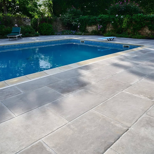 Paving Porcelain Cenere