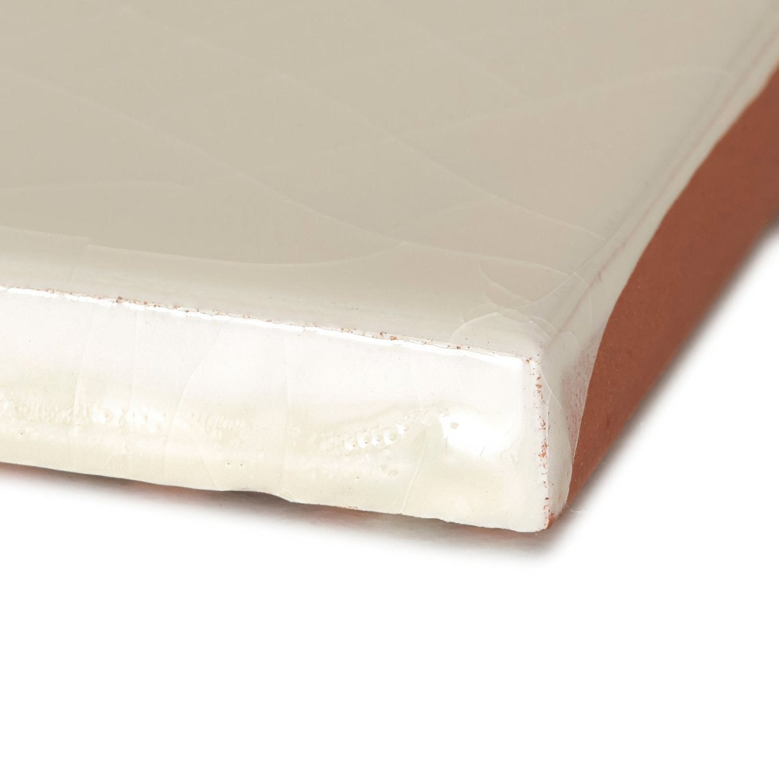 Provence toulon square cream-colored ceramic tile with glossy finish and visible terracotta edge