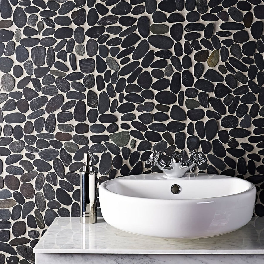Riverstone Black Flat Cut Pebble Mosaic – detail view 2