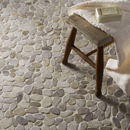 Riverstone White Flat Cut Pebble