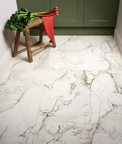 Sculpture Grande Porcelain Cararra