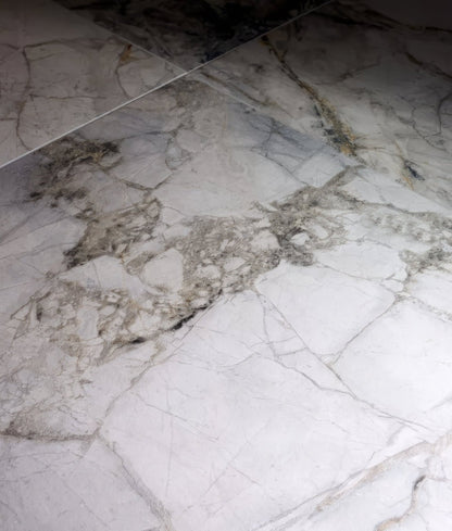 Sculpture Grande Porcelain Invisible Blue