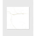White marble-effect square porcelain tile sculpture grande with subtle veining in oro color