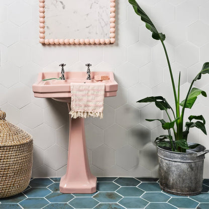 Signature Porcelain Pearl White