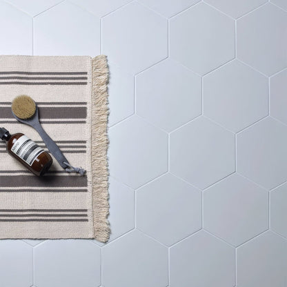 Signature Porcelain Pearl White