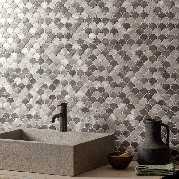 Skaro Grey and Silver Mix Scale Aluminium Mosaic