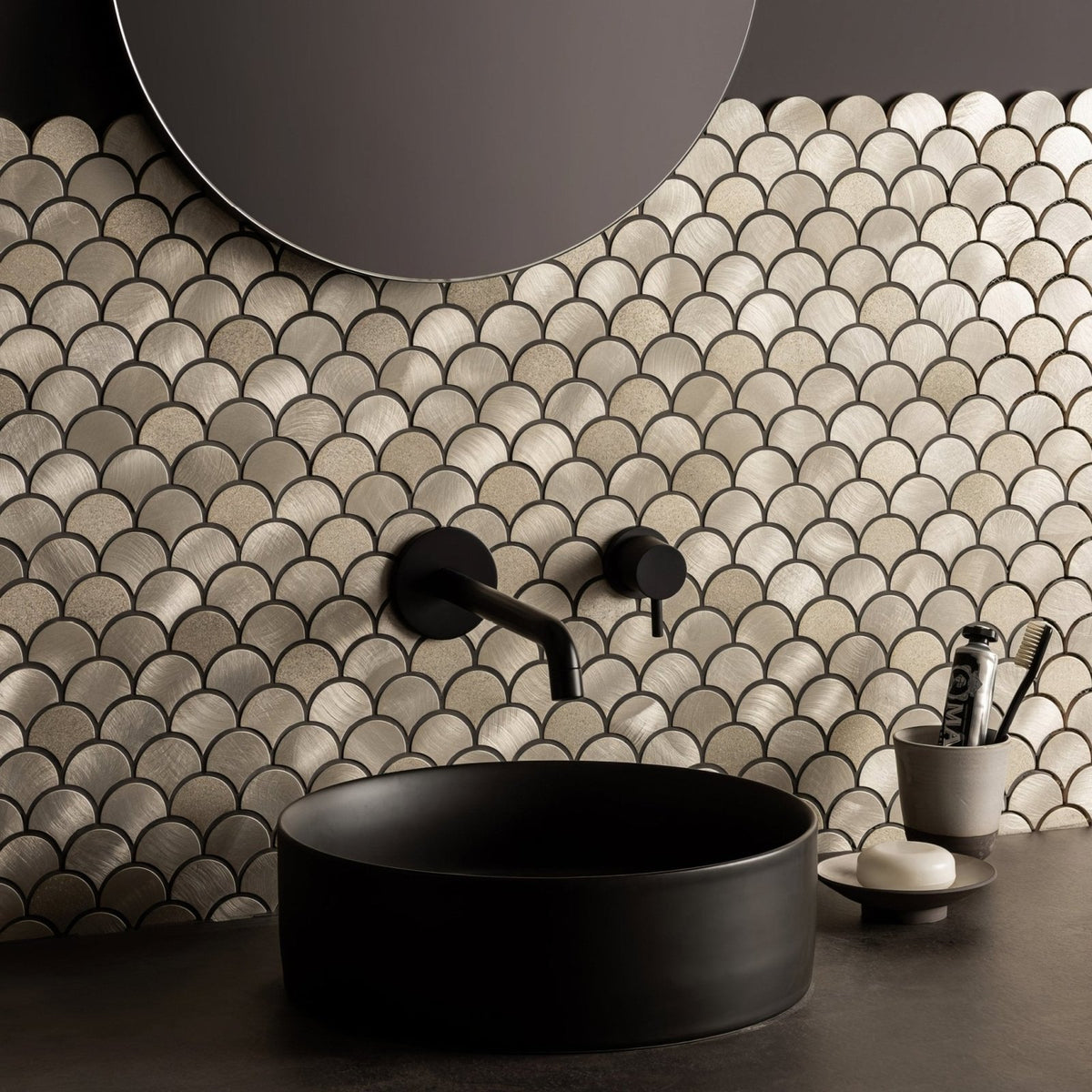 Skathi Gold Scale Mixed Finish Aluminium Mosaic Wall & Floor Tile